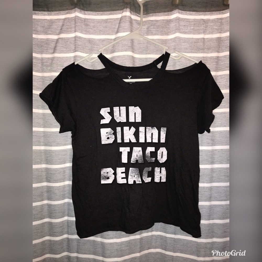 Short sleeve grey blouse